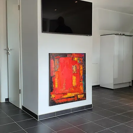 City Lounge An Der Feuerwache Mit Aussenbereich Mit Klimaanlage Wolmirstedt Exterior photo
